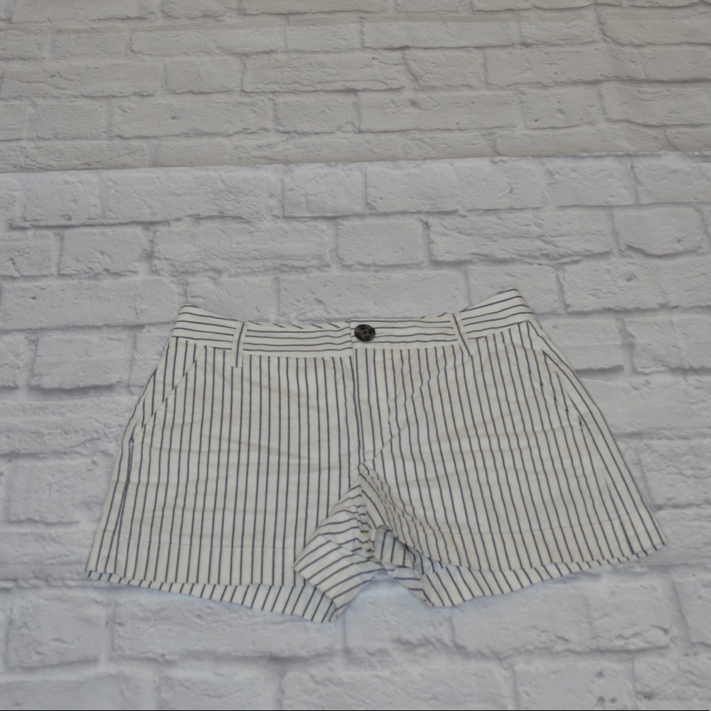 Cabi Viva Shorts #5415 Spring 18